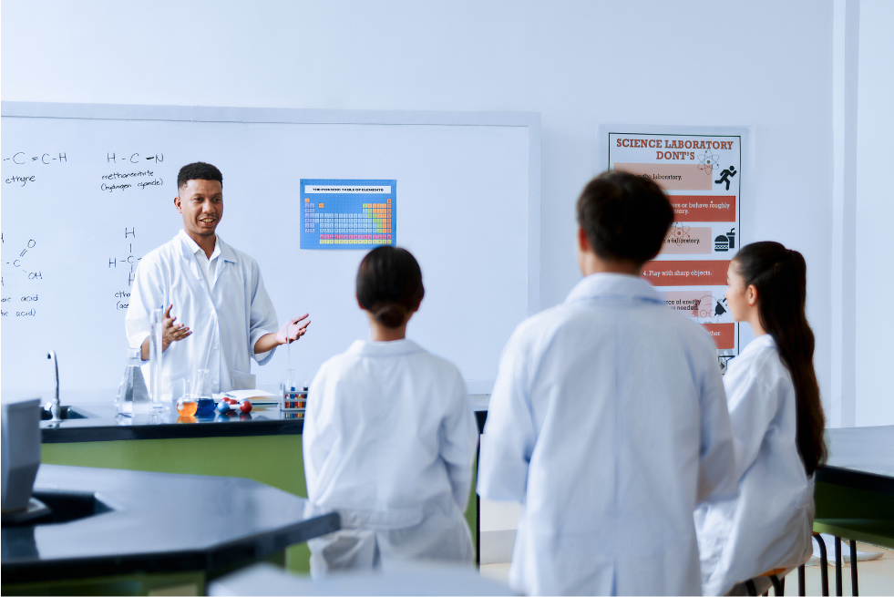 Abrir una Clínica Dental en España — Negocio Médico Llave en Mano